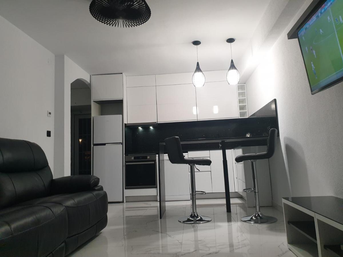 לה מאטה Holiday Apartments La Mata מראה חיצוני תמונה